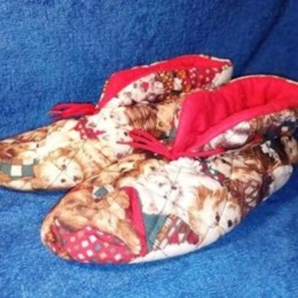 Vintage Cozeez Womens Large 8-9 Dog Graphic Quilted Bootie Slippers Made in USA